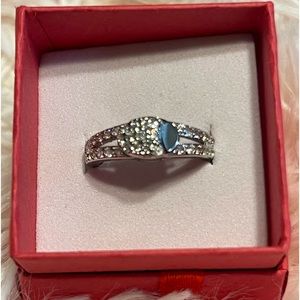 Pilar silver ring. Size 5.5